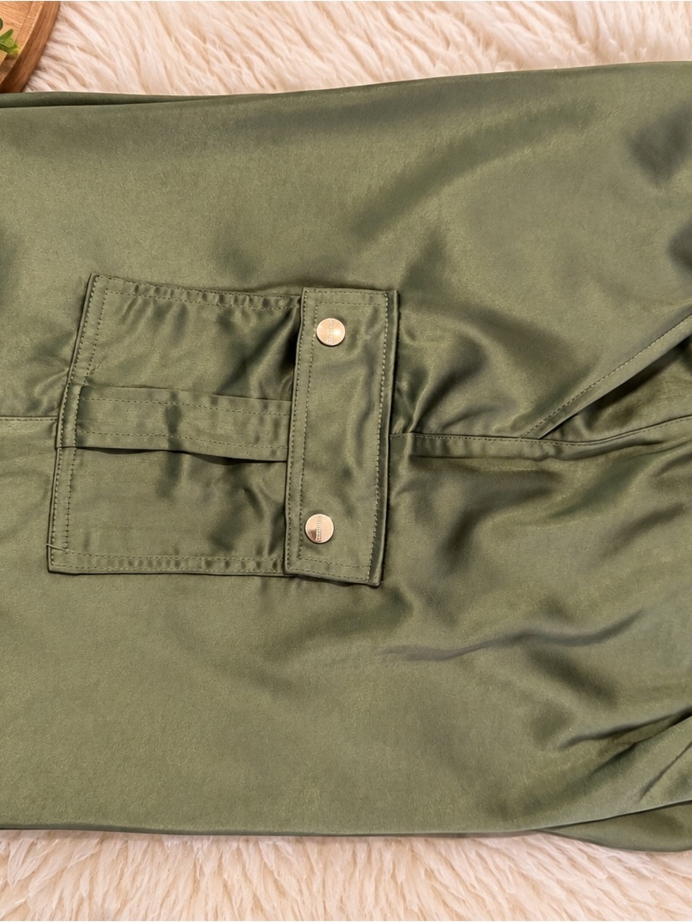 Guess Olive Green Men's Cargo Pants with Snap Flap Pocket